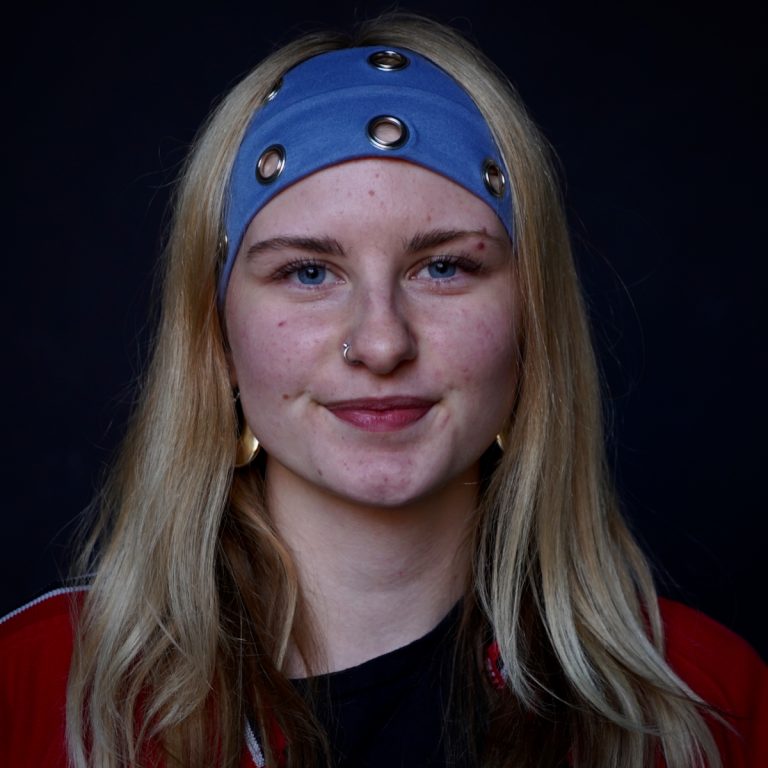Alina  Schärer