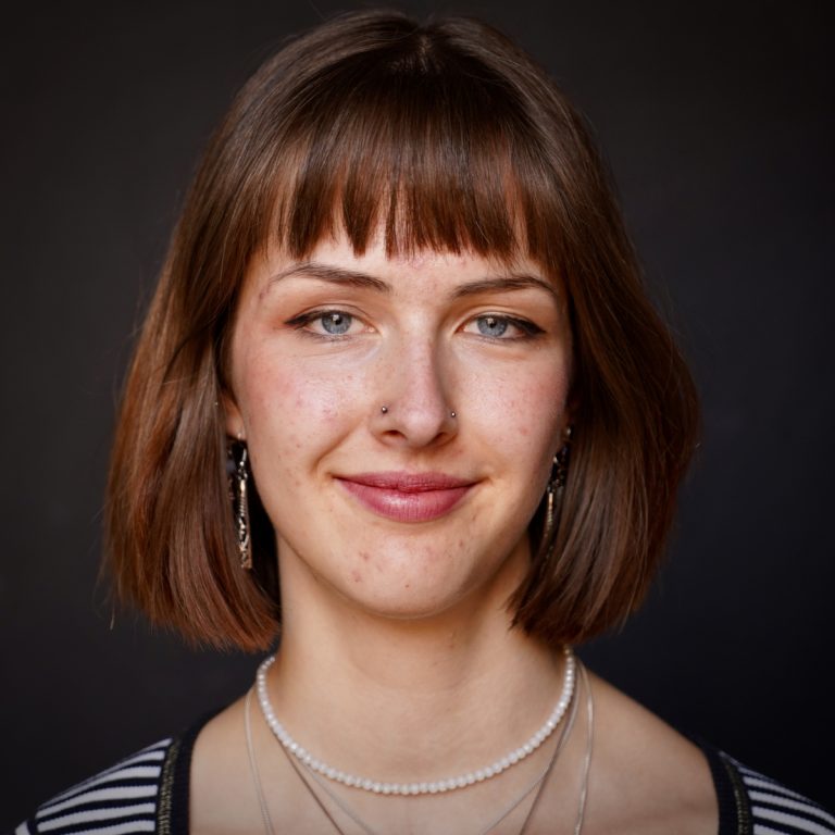 Emma  Weiß