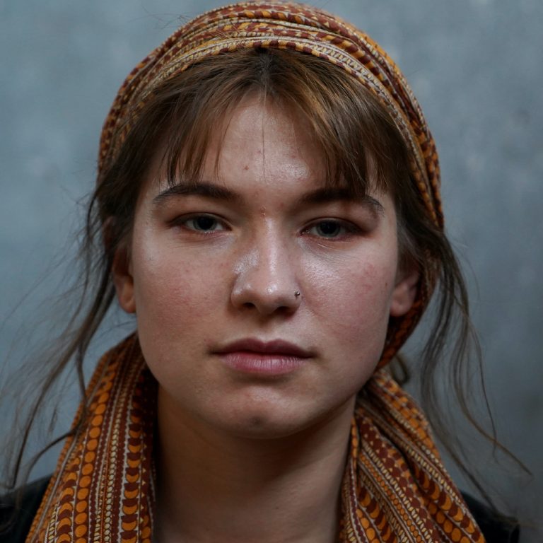 Mara  Suter