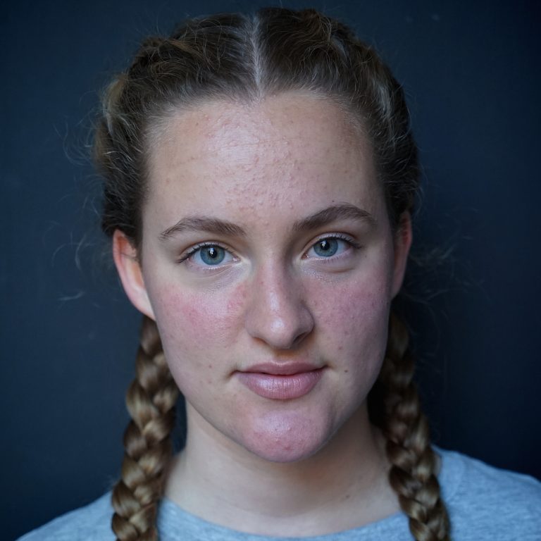 Nina  Dubach